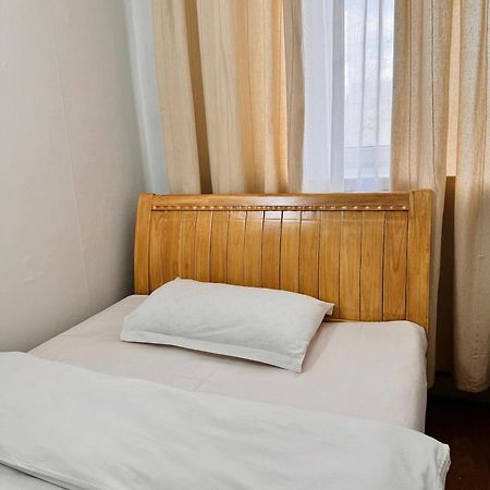 Khongor Guest House & Tours Oelan-bator Buitenkant foto