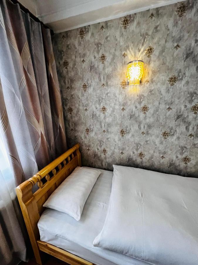 Khongor Guest House & Tours Oelan-bator Buitenkant foto