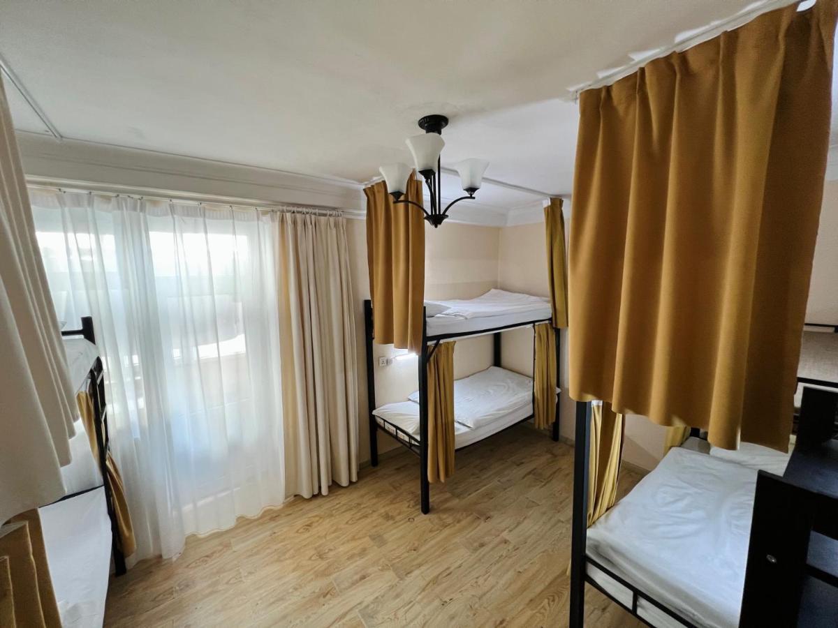 Khongor Guest House & Tours Oelan-bator Buitenkant foto