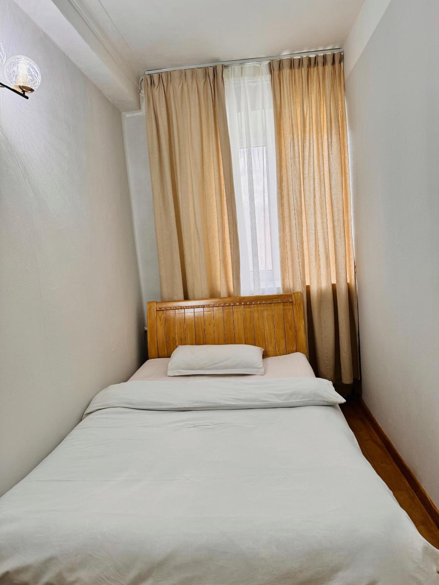Khongor Guest House & Tours Oelan-bator Buitenkant foto